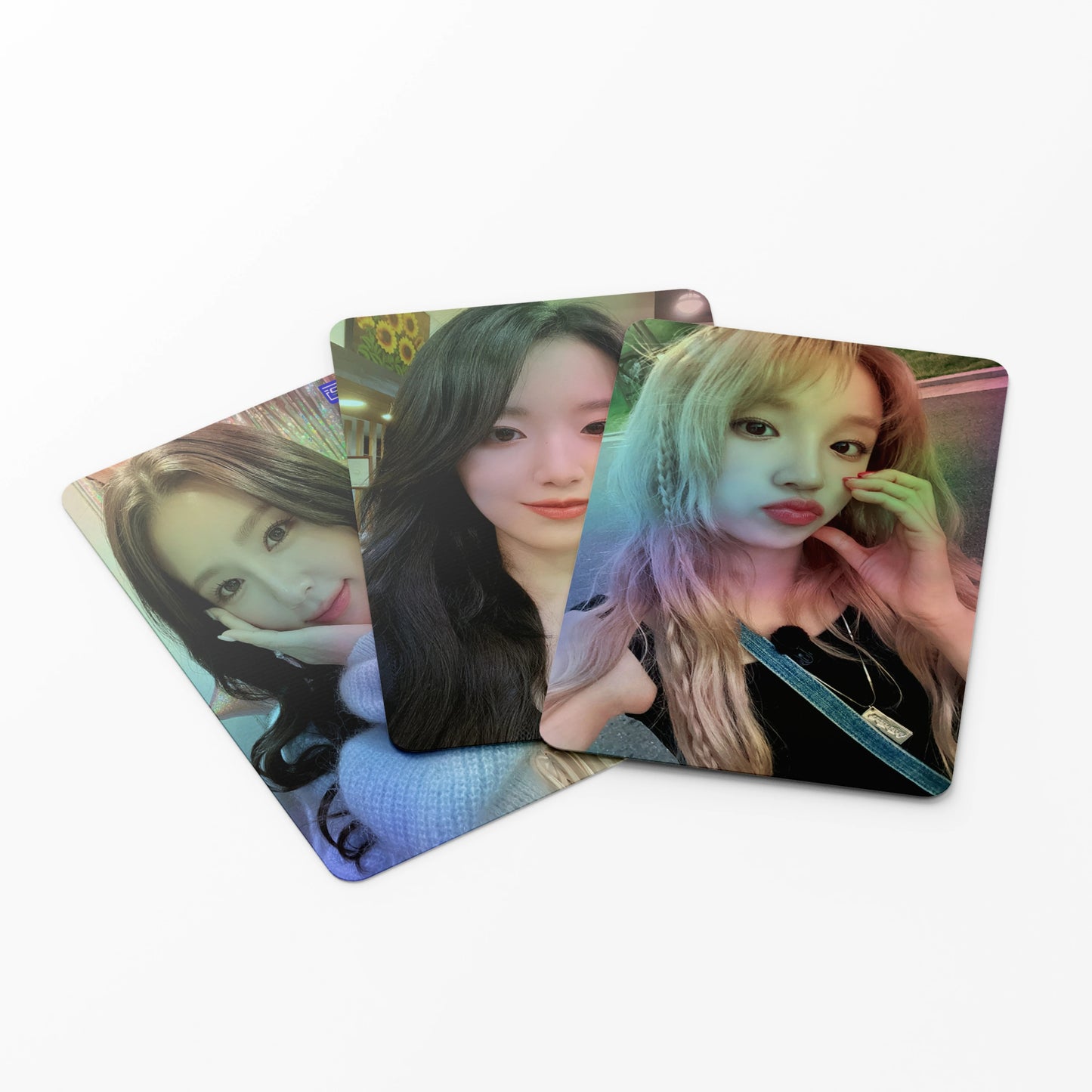 (G)I-DLE 'Season's Greetings 2024' Holographic LOMO CARDS