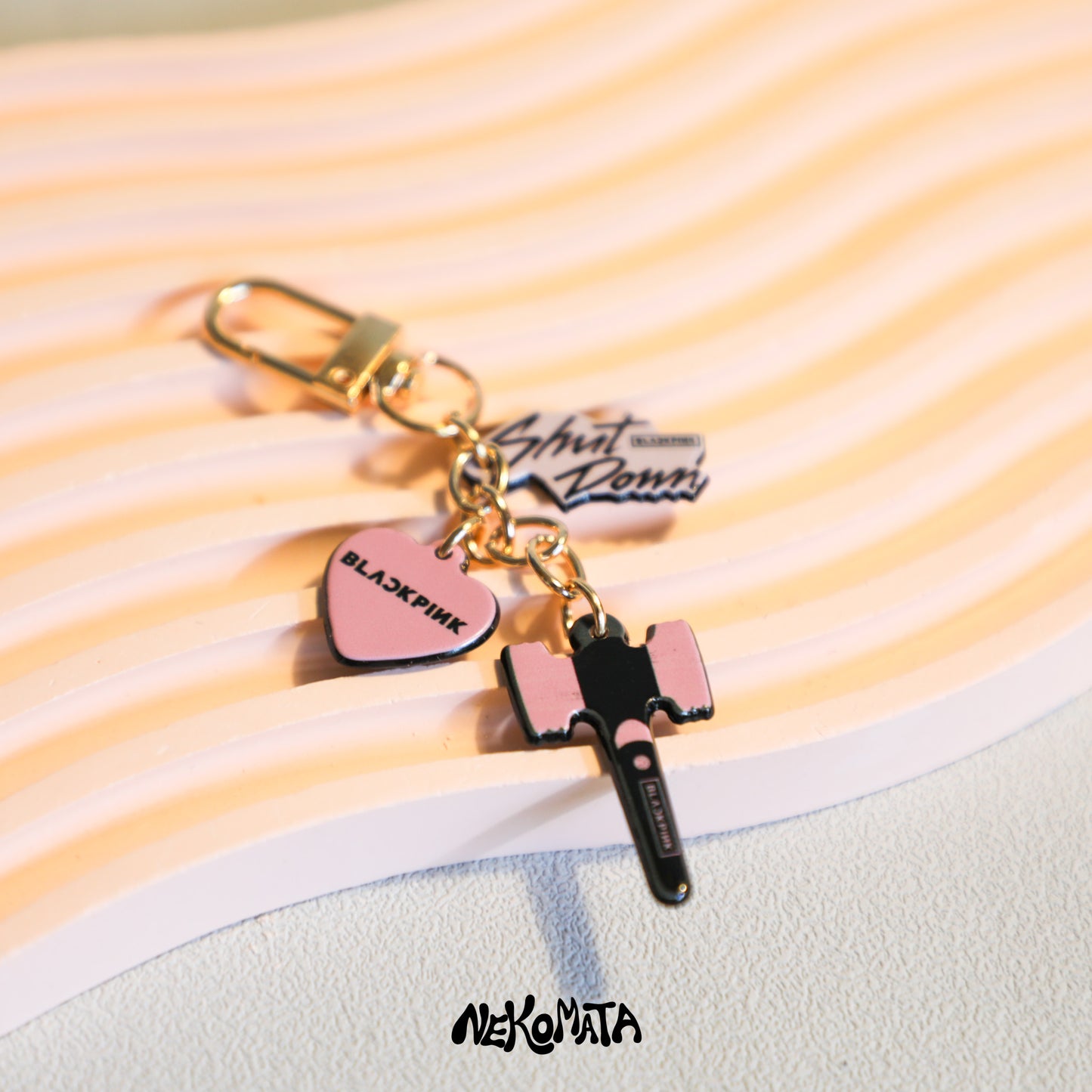 K-Pop Mini badge Lightstick Keyring