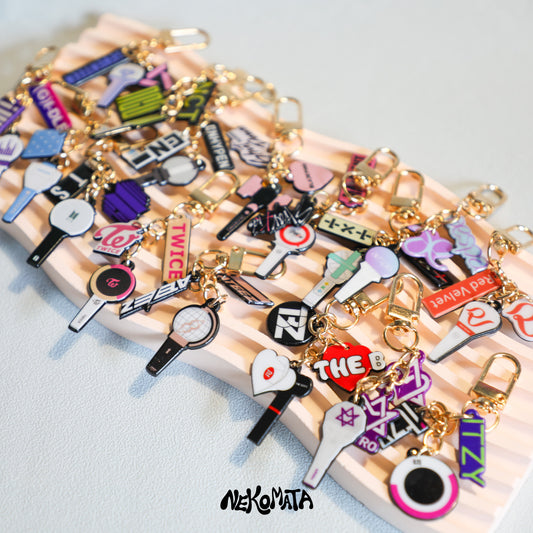 K-Pop Mini badge Lightstick Keyring