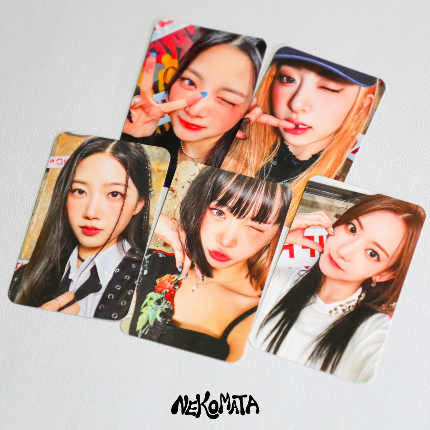 LE SSERAFIM 'Antifragile' CARTES PHOTO Fanmade