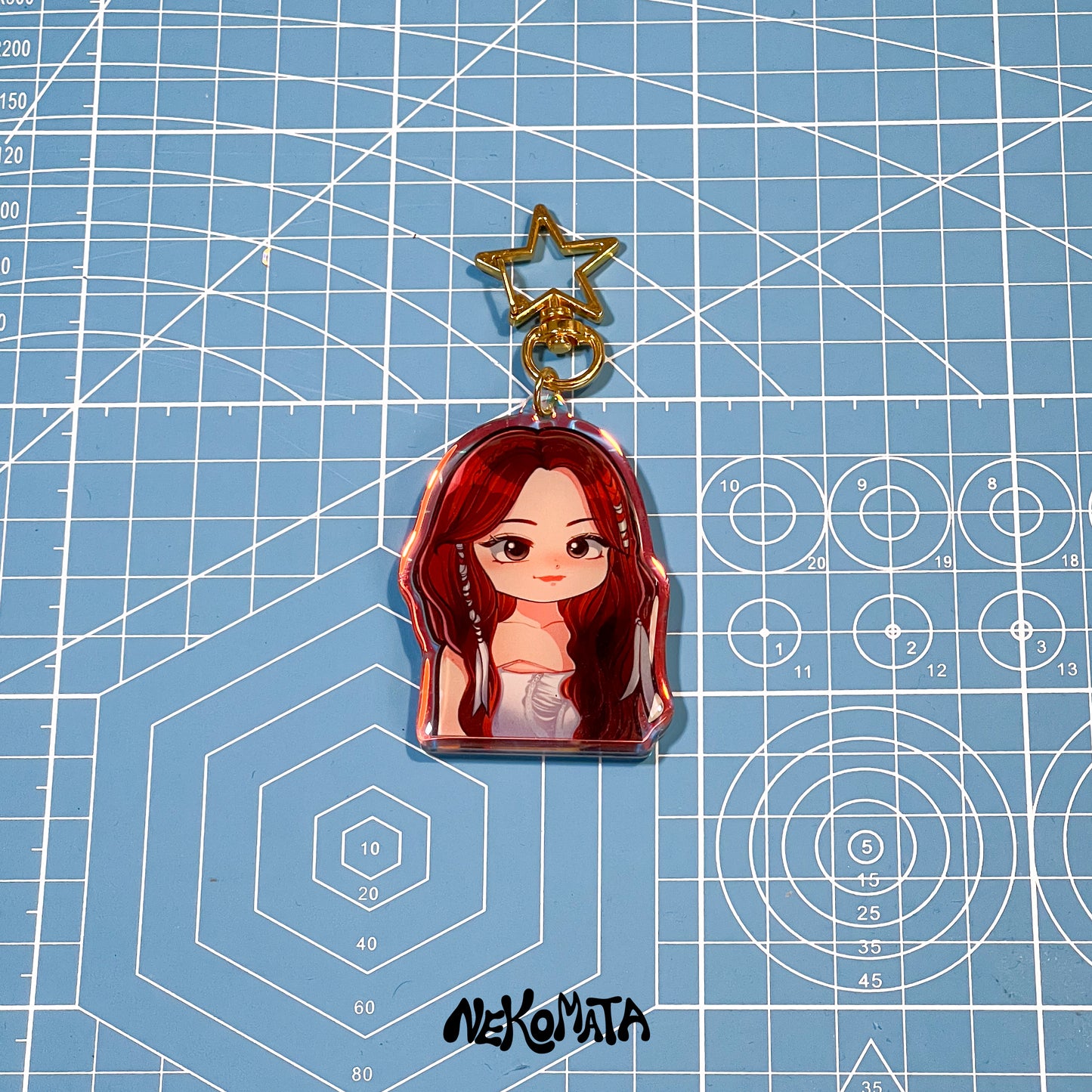 LE SSERAFIM Bias Keychain