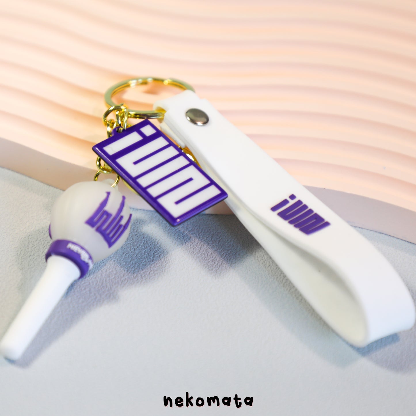 3D (G)I-DLE Lightstick Keyring