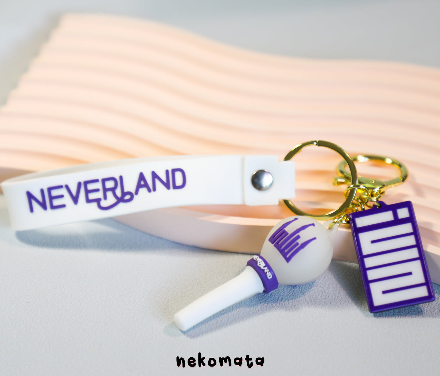 3D (G)I-DLE Lightstick Keyring