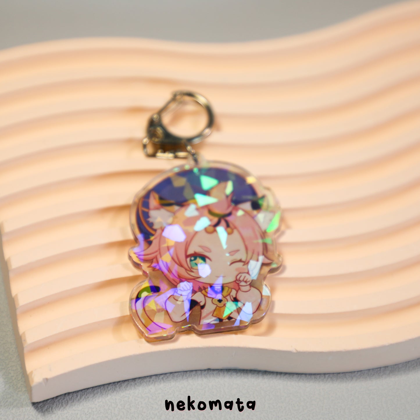 Genshin Impact Holographic Keychain