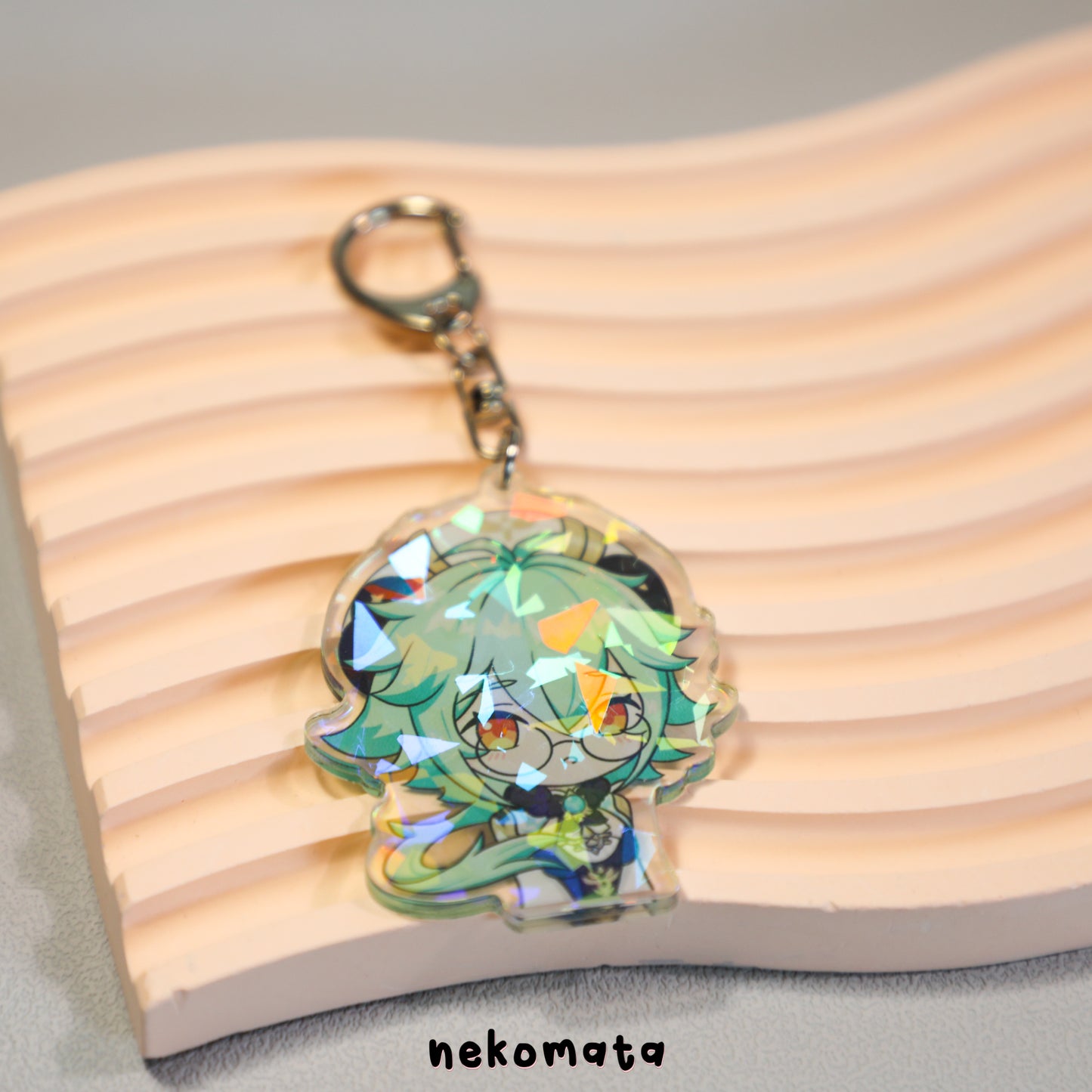 Genshin Impact Holographic Keychain