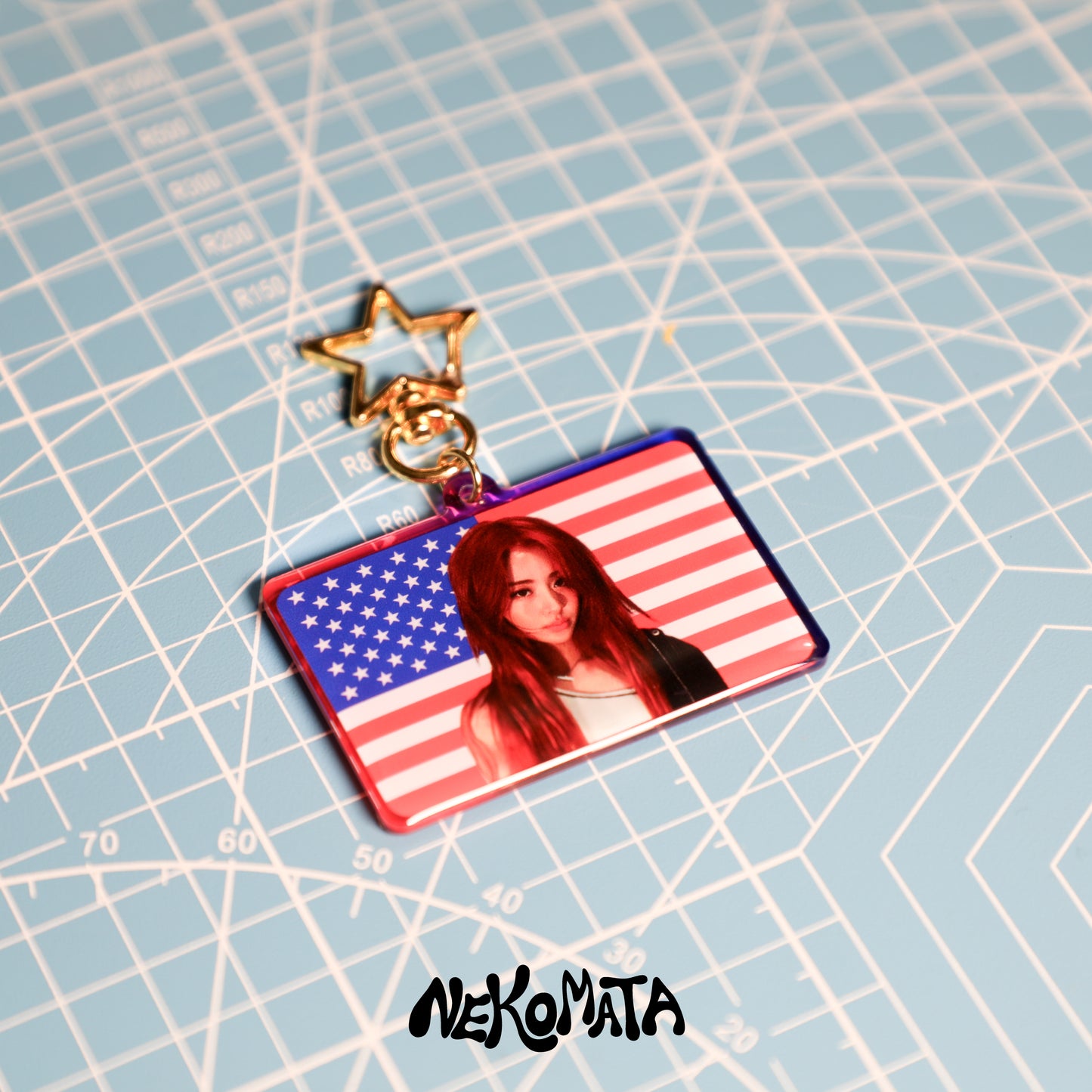 YUNJIN 4TH OF JULY KEYCHAIN